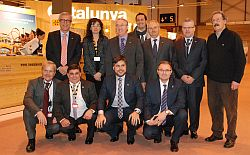 El alcalde de Vendrell, Benet Jané, y la regidora de Turismo, Àngels Turdiu, visitan FITUR